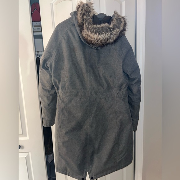 The north face arctic down parka - Picture 13 of 16